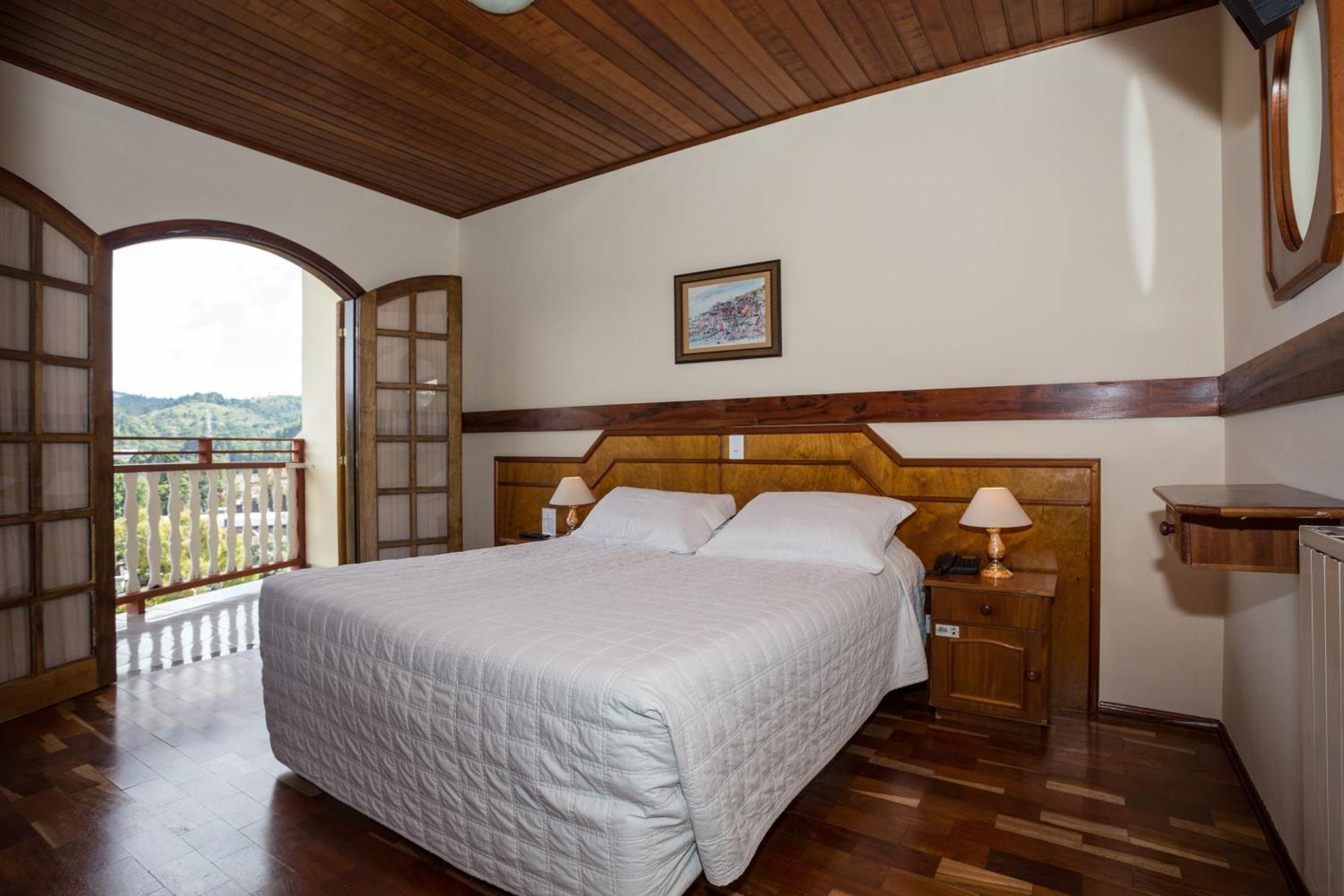 Deluxe Triple Room Balcony,1539587194:JPEG